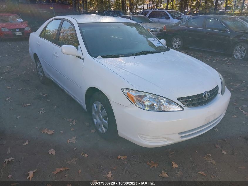 2004 Toyota Camry Le VIN: 4T1BE32K14U374685 Lot: 37956720