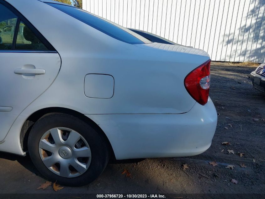 2004 Toyota Camry Le VIN: 4T1BE32K14U374685 Lot: 37956720