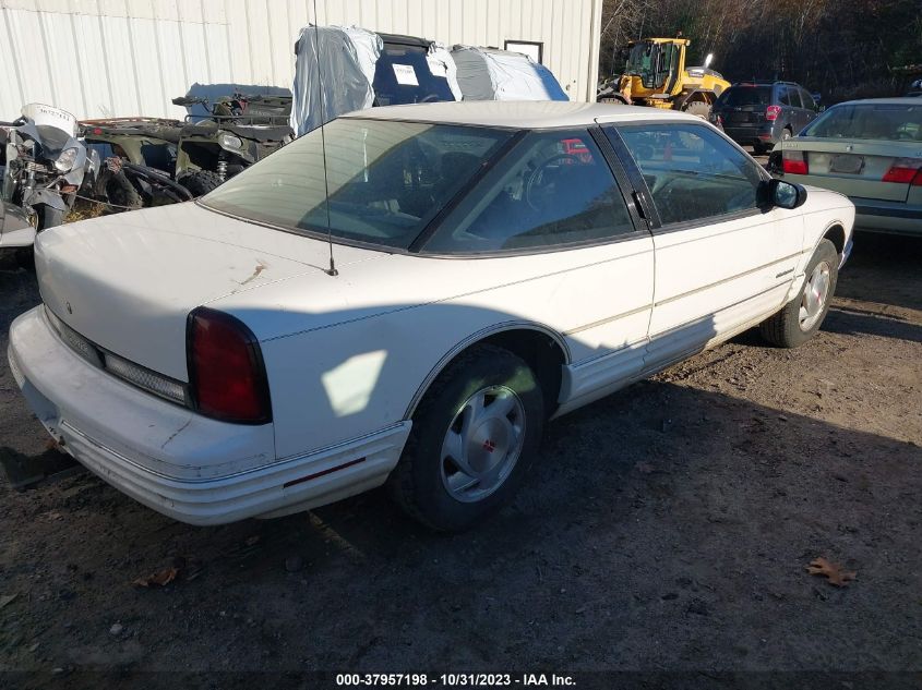 1992 Oldsmobile Cutlass Supreme S VIN: 1G3WH14T9ND368349 Lot: 37957198