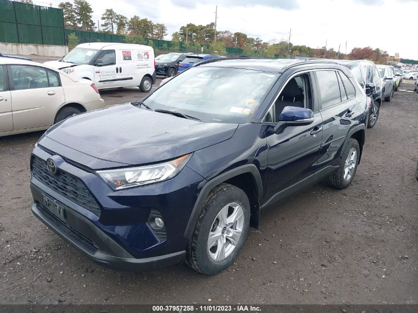 2021 Toyota Rav4 Xle VIN: JTMP1RFV4MD077892 Lot: 37957258