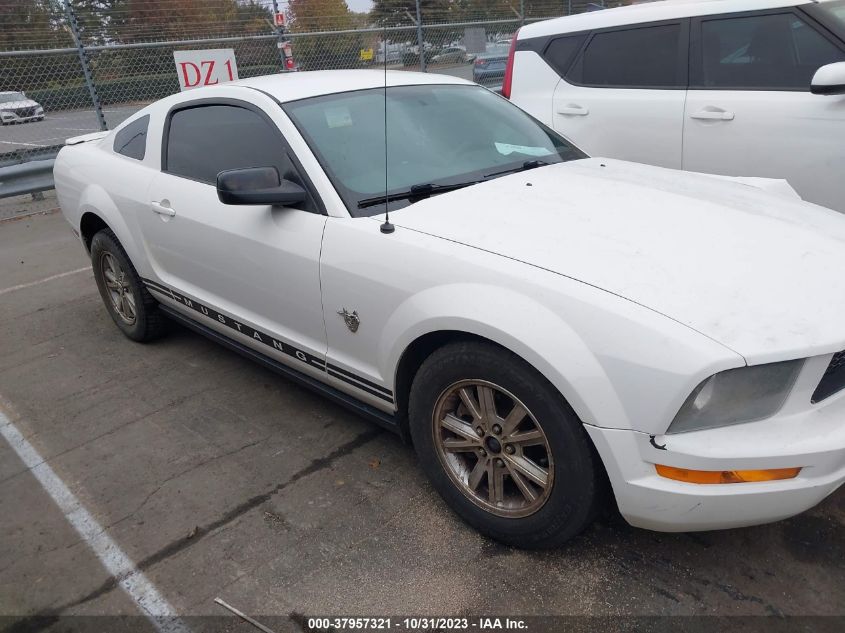 2009 Ford Mustang V6/V6 Premium VIN: 1ZVHT80N295106340 Lot: 37957321