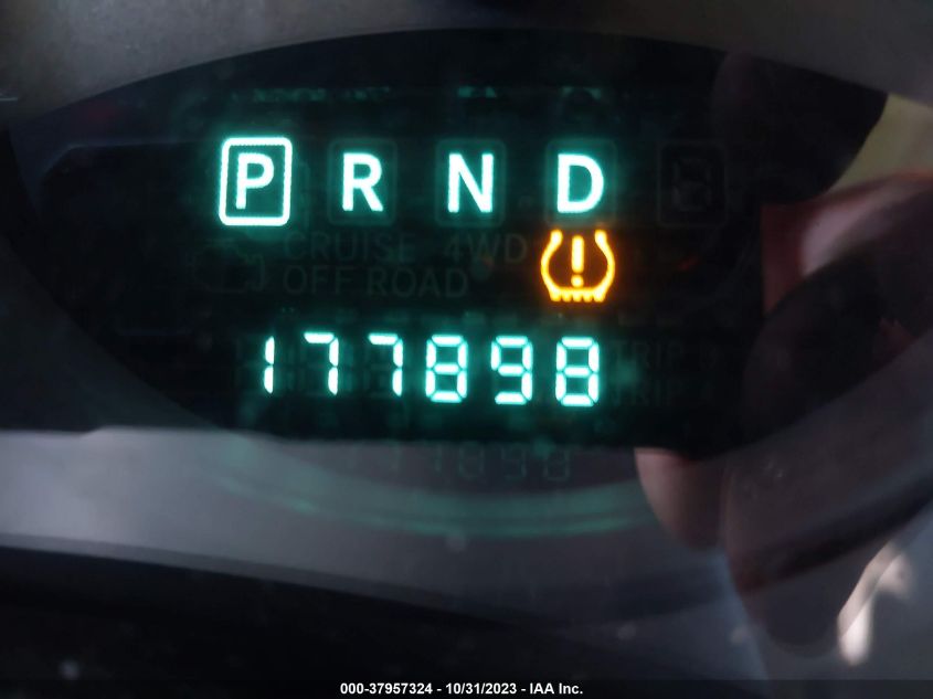 2010 Jeep Compass Latitude VIN: 1J4NF1FBXAD634522 Lot: 37957324