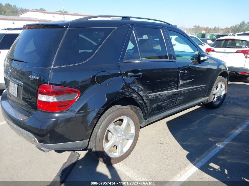 2008 Mercedes-Benz M-Class 3.5L VIN: 4JGBB86E78A359450 Lot: 37957434