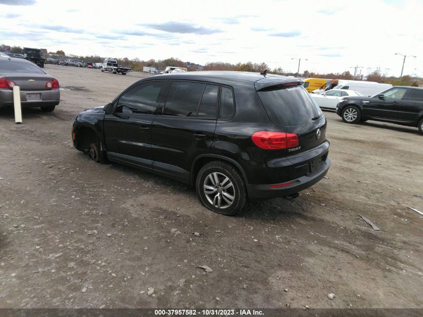 2013 Volkswagen Tiguan S VIN: WVGAV3AX8DW627045 Lot: 37957582