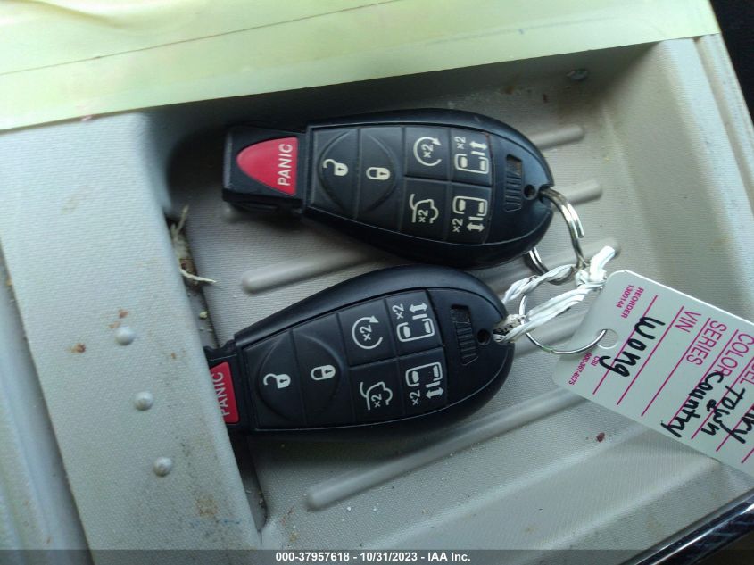 2011 Chrysler Town & Country Touring-L VIN: 2A4RR8DG5BR797982 Lot: 37957618