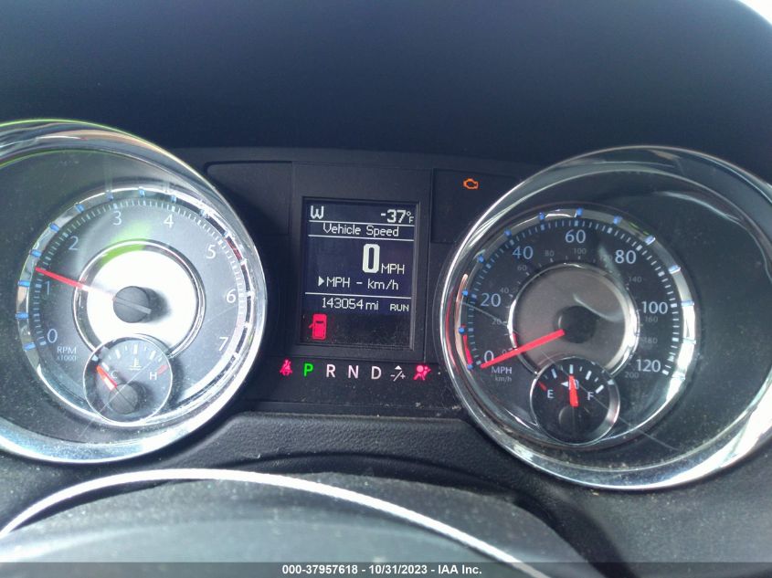 2011 Chrysler Town & Country Touring-L VIN: 2A4RR8DG5BR797982 Lot: 37957618