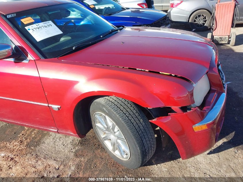 2007 Chrysler 300C C VIN: 2C3KA63H47H705033 Lot: 37957639