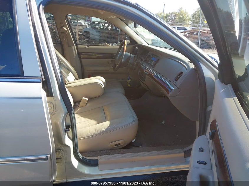 2003 Mercury Grand Marquis Ls Premium/Ls Ultimate VIN: 2MEFM75W53X689025 Lot: 37957955