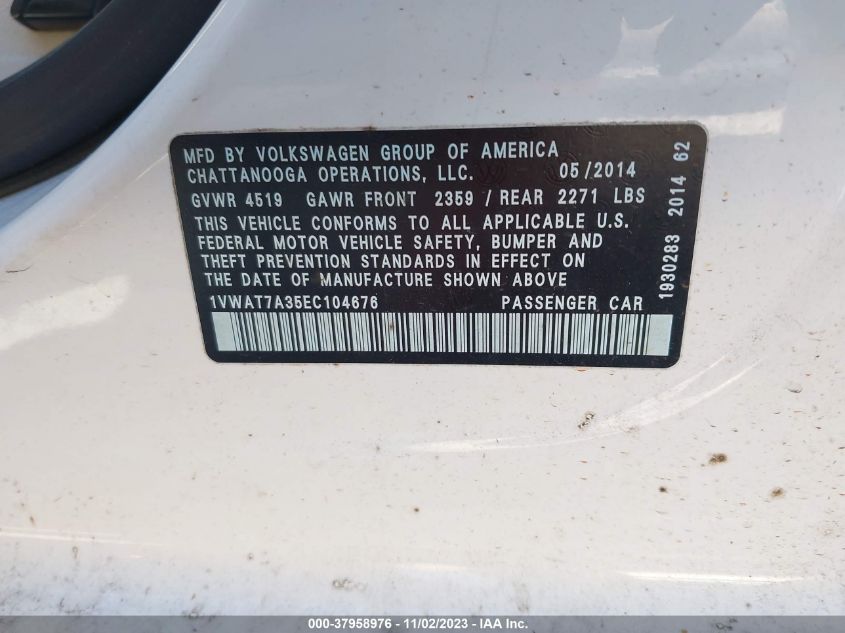 2014 Volkswagen Passat 1.8T Wolfsburg Edition VIN: 1VWAT7A35EC104676 Lot: 37958976