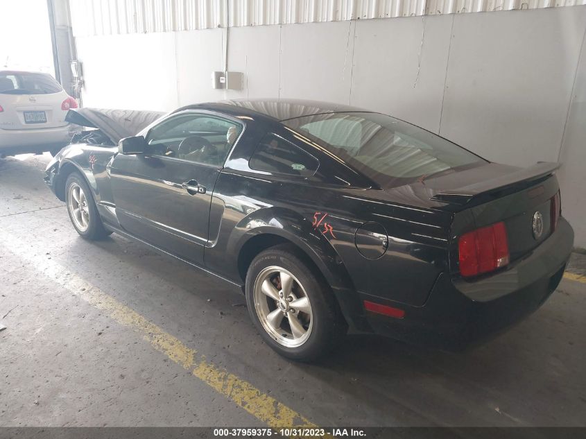 2005 Ford Mustang V6 Deluxe/V6 Premium VIN: 1ZVHT80N955249098 Lot: 37959375