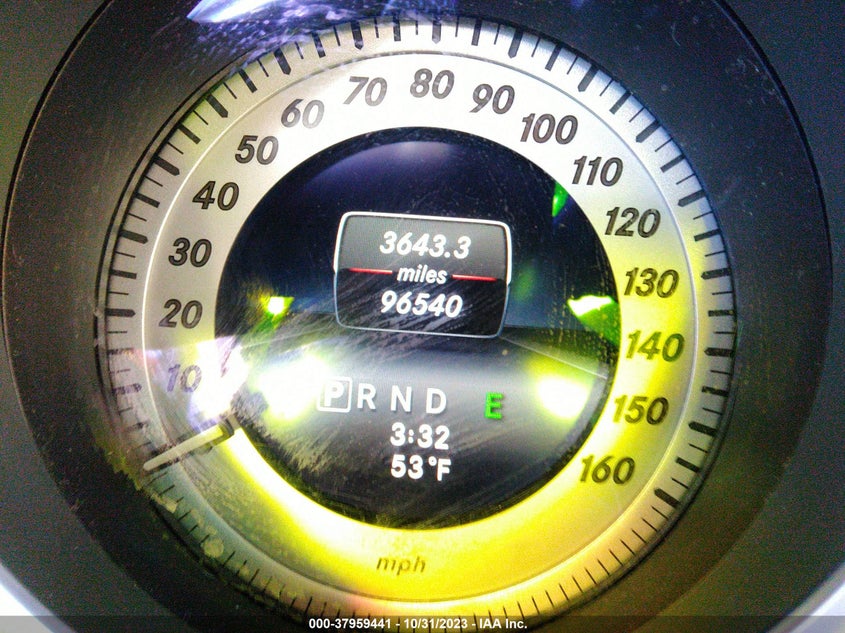 2014 MERCEDES-BENZ C 250 SPORT/LUXURY - WDDGF4HB2EA961068