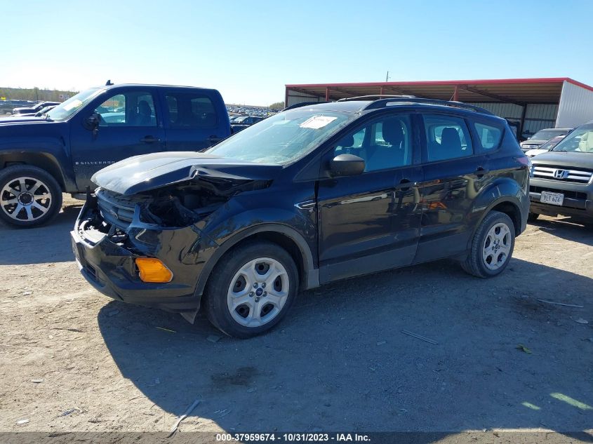 2018 Ford Escape S VIN: 1FMCU0F74JUA37208 Lot: 37959674