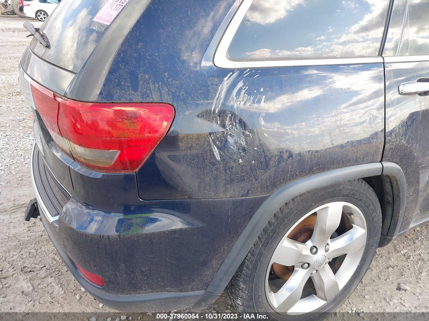 2013 Jeep Grand Cherokee Overland VIN: 1C4RJFCG3DC607191 Lot: 37960054