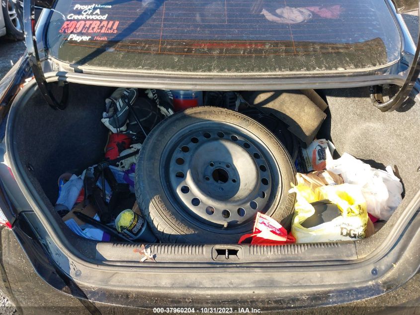 2015 Chrysler 200 S VIN: 1C3CCCBBXFN710110 Lot: 37960204