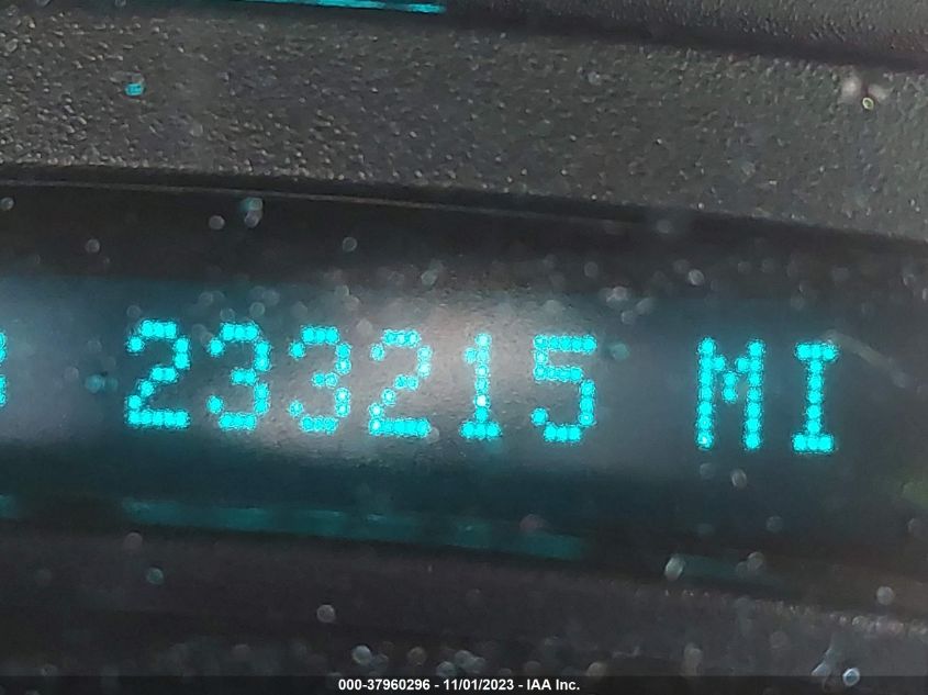 2005 Chevrolet Suburban 1500 Z71 VIN: 3GNFK16ZX5G139983 Lot: 37960296