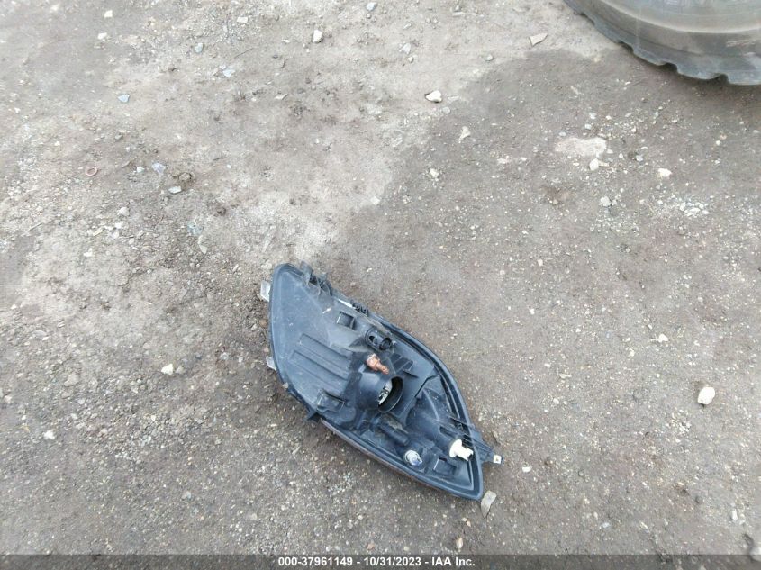 2008 Toyota Yaris VIN: JTDJT923585161708 Lot: 37961149