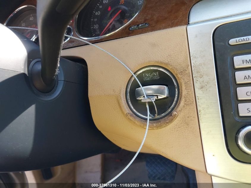 2007 Volkswagen Passat 2.0T VIN: WVWTK73C37E051768 Lot: 37961310