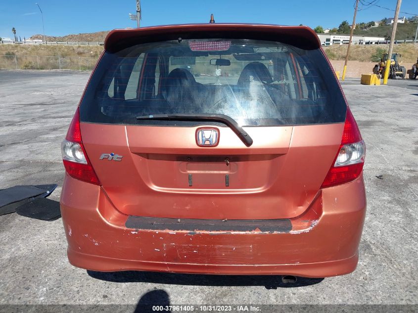 2008 Honda Fit Sport VIN: JHMGD38658S059086 Lot: 37961405