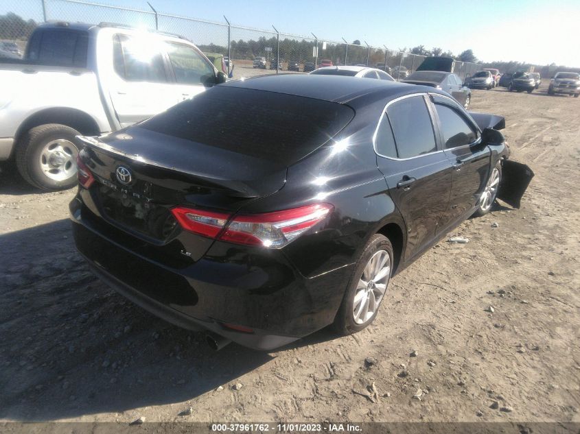 2018 Toyota Camry Le/Se/Xle/L VIN: 4T1B11HKXJU017220 Lot: 37961762