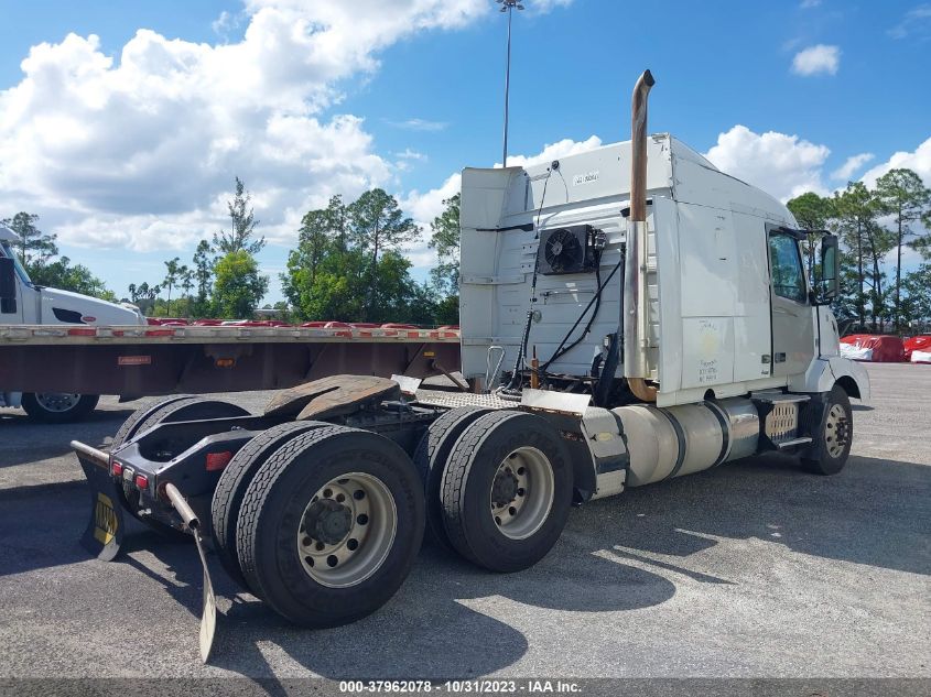 2015 Volvo Vn Vnl VIN: 4V4NC9E6EN162326 Lot: 37962078