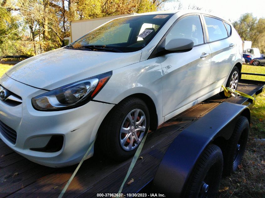 2013 Hyundai Accent Gs VIN: KMHCT5AE6DU103252 Lot: 37962637