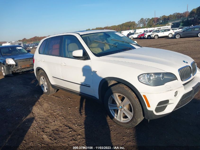 2011 BMW X5 xDrive35I VIN: 5UXZV4C55BL411952 Lot: 37963108