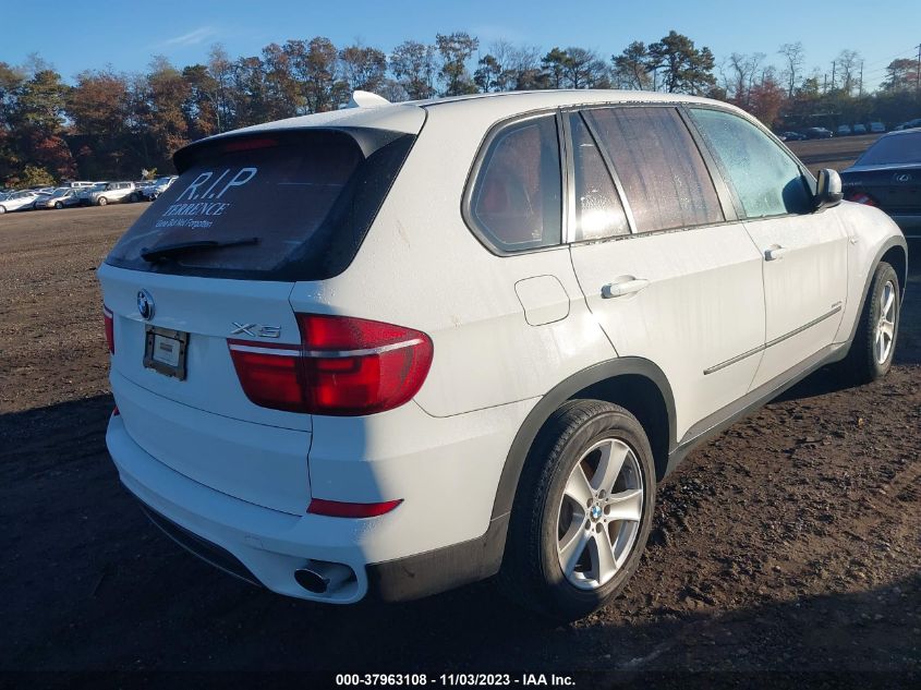 2011 BMW X5 xDrive35I VIN: 5UXZV4C55BL411952 Lot: 37963108