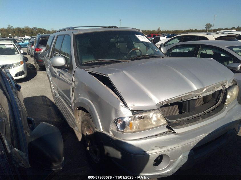 5LMEU27A5YLJ30038 2000 Lincoln Navigator