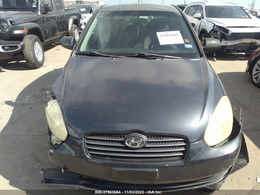2008 Hyundai Accent Gls VIN: KMHCN46C48U277368 Lot: 37963664