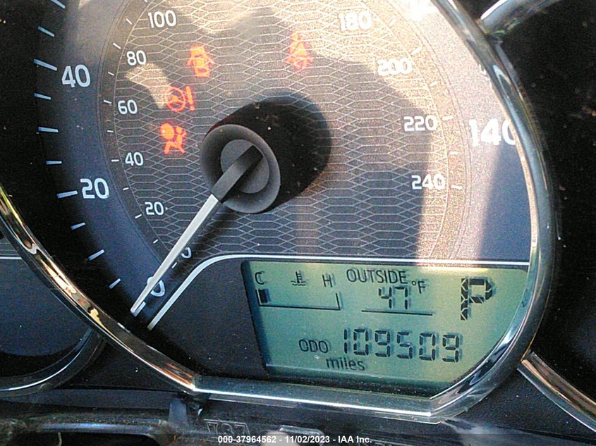 2015 Toyota Corolla Le VIN: 5YFBURHE7FP305401 Lot: 37964562