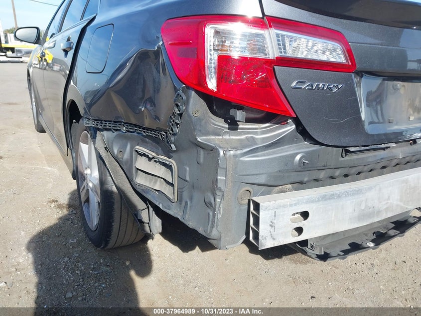 2012 Toyota Camry Se VIN: 4T1BF1FK2CU057797 Lot: 37964989