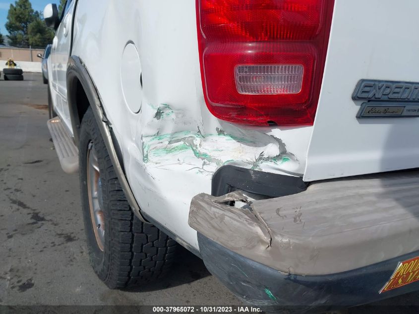 2002 Ford Expedition Eddie Bauer VIN: 1FMRU17L02LA21333 Lot: 37965072