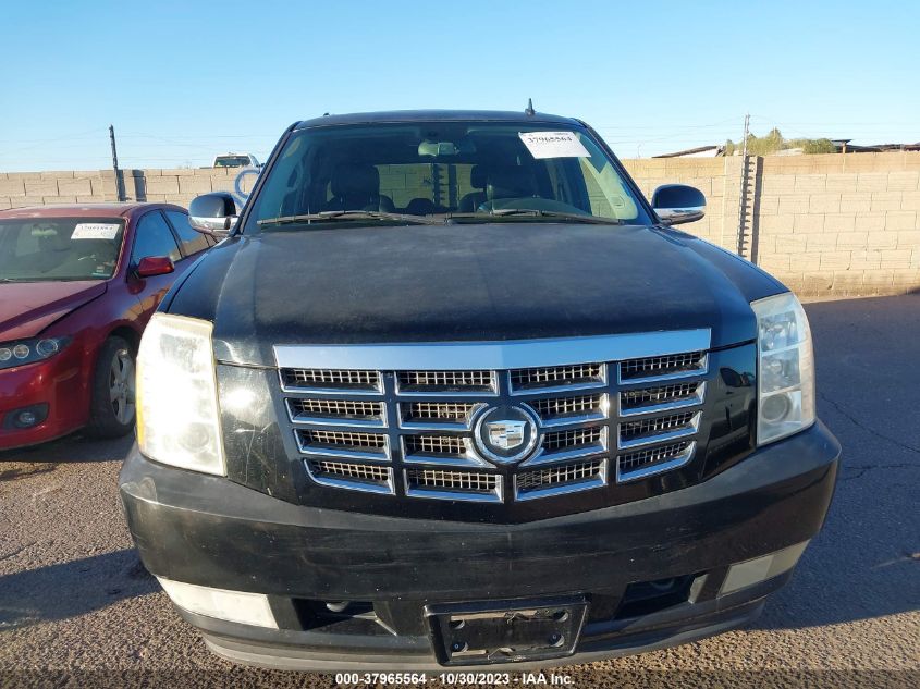 2007 Cadillac Escalade VIN: 1GYFK63827R123680 Lot: 37965564