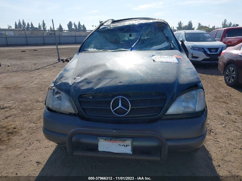 1998 Mercedes-Benz Ml 320 Classic VIN: 4JGAB54E6WA003422 Lot: 37966312