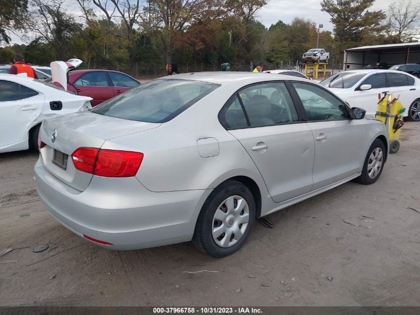 2011 Volkswagen Jetta 2.0L S VIN: 3VW2K7AJ0BM377010 Lot: 37966758