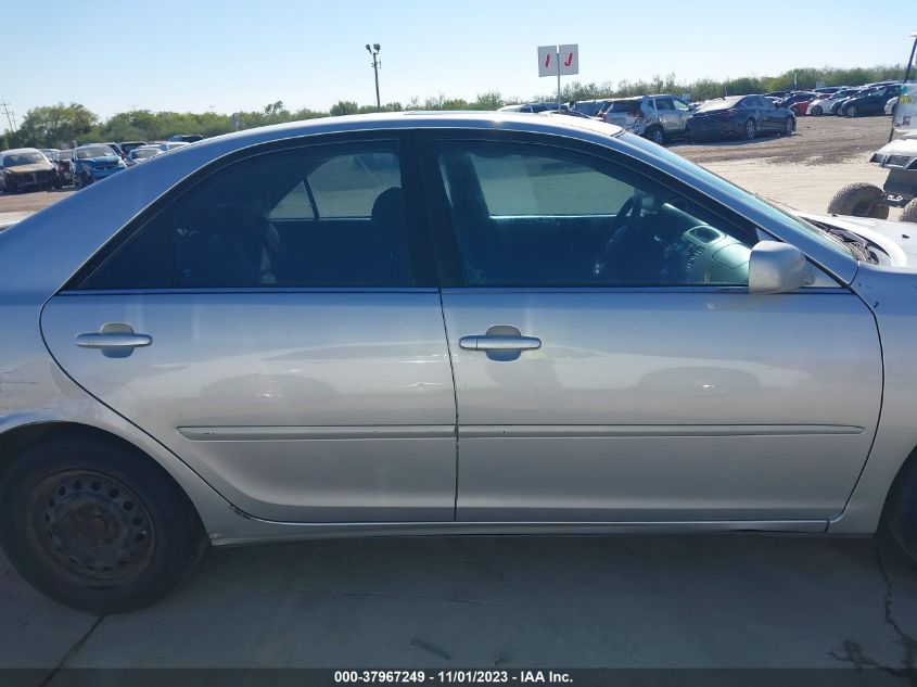 2005 Toyota Camry Le VIN: 4T1BE30K85U590778 Lot: 37967249