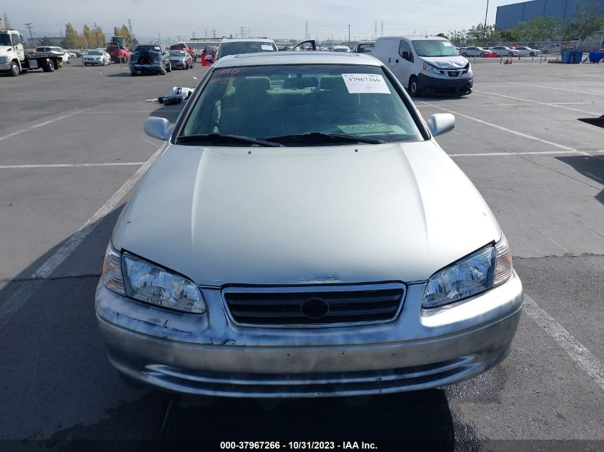 2000 Toyota Camry Le/Xle VIN: JT2BF28K8Y0253368 Lot: 37967266