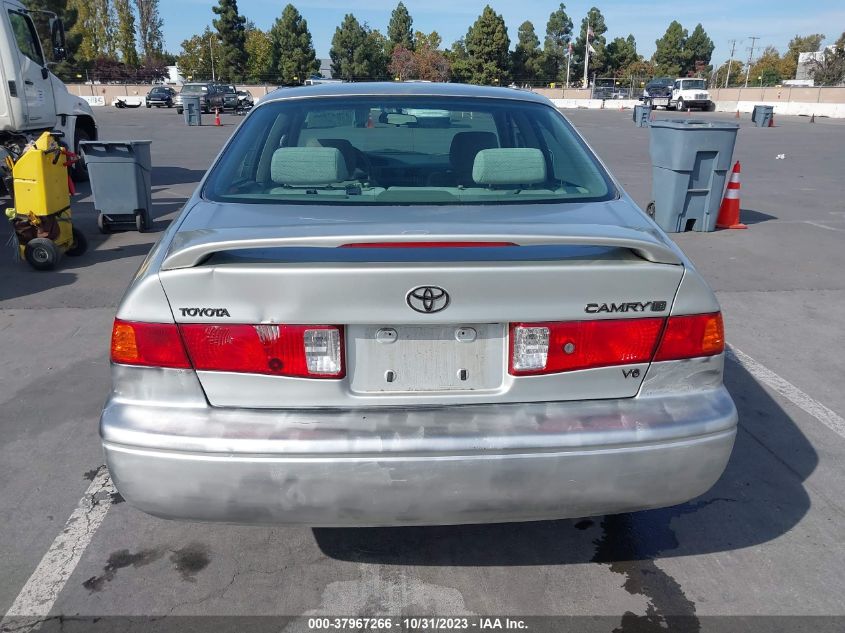 2000 Toyota Camry Le/Xle VIN: JT2BF28K8Y0253368 Lot: 37967266