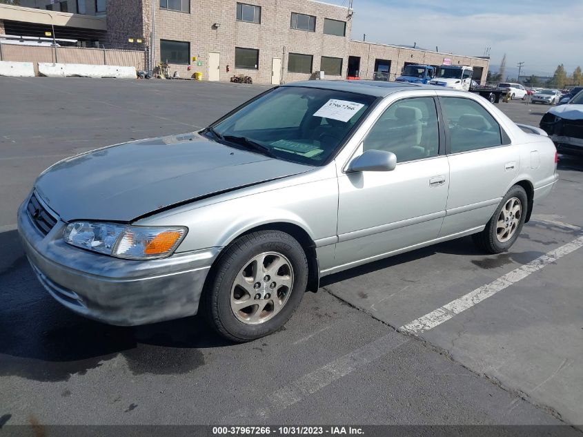 2000 Toyota Camry Le/Xle VIN: JT2BF28K8Y0253368 Lot: 37967266