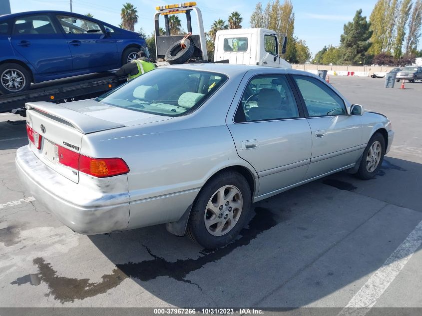 2000 Toyota Camry Le/Xle VIN: JT2BF28K8Y0253368 Lot: 37967266