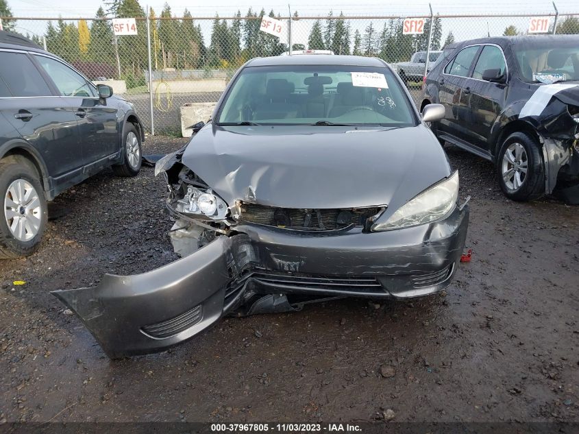 2005 Toyota Camry Le VIN: JTDBE30K153002200 Lot: 37967805