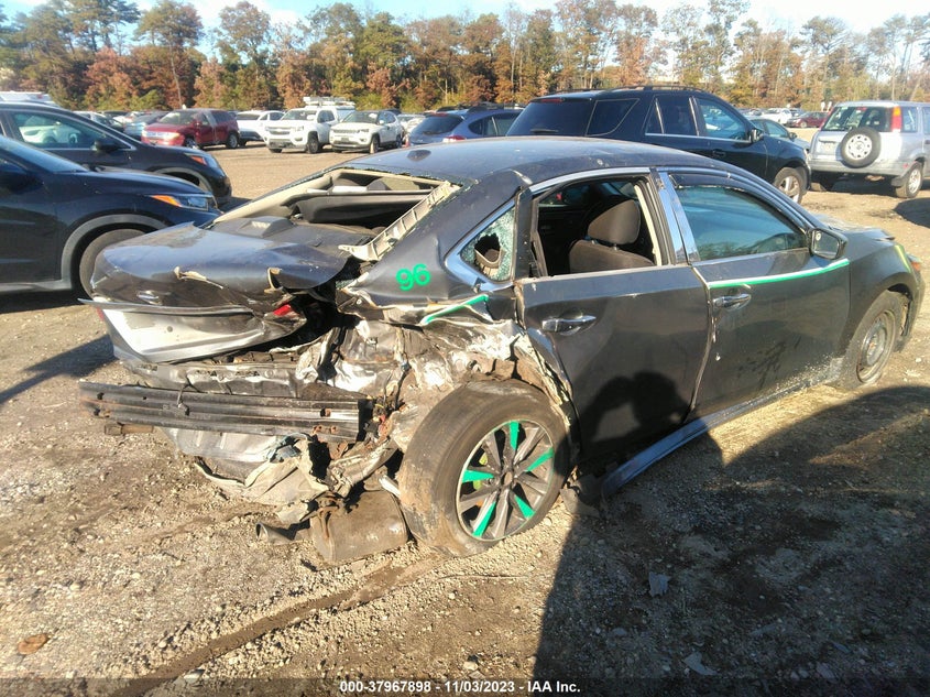 1N4AL3AP8JC265179 2018 Nissan Altima 2.5 Sv