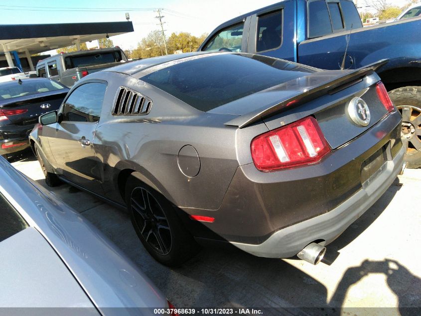 2010 Ford Mustang V6 VIN: 1ZVBP8AN2A5145992 Lot: 37968639