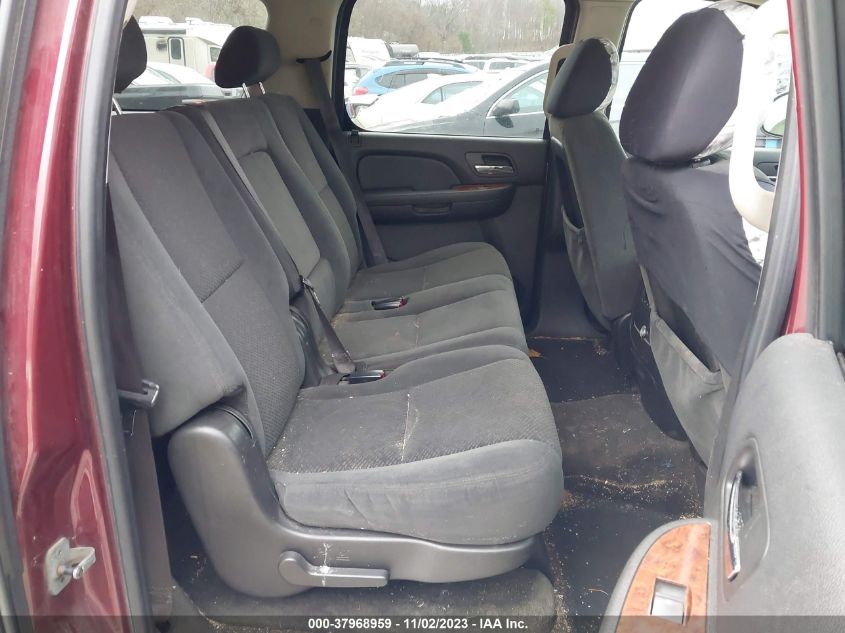 2008 Chevrolet Suburban Lt W/1Lt VIN: 1GNFK16338R245546 Lot: 37968959