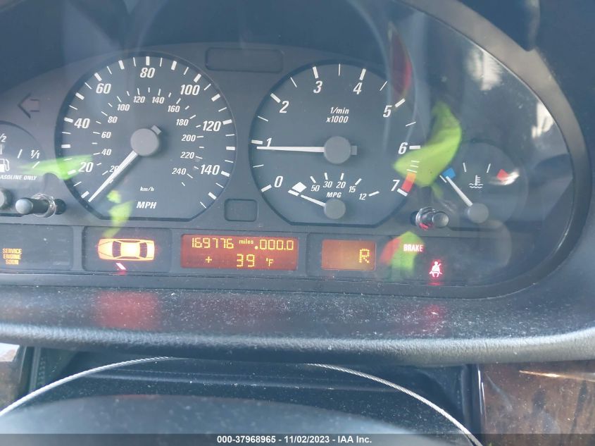 2004 BMW 3 Series 325Ci VIN: WBABW33424PL24990 Lot: 37968965