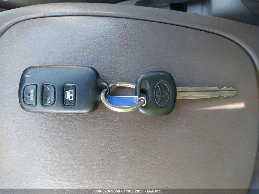 2004 Toyota Sequoia Sr5 V8 VIN: 5TDZT34A34S224174 Lot: 37969360