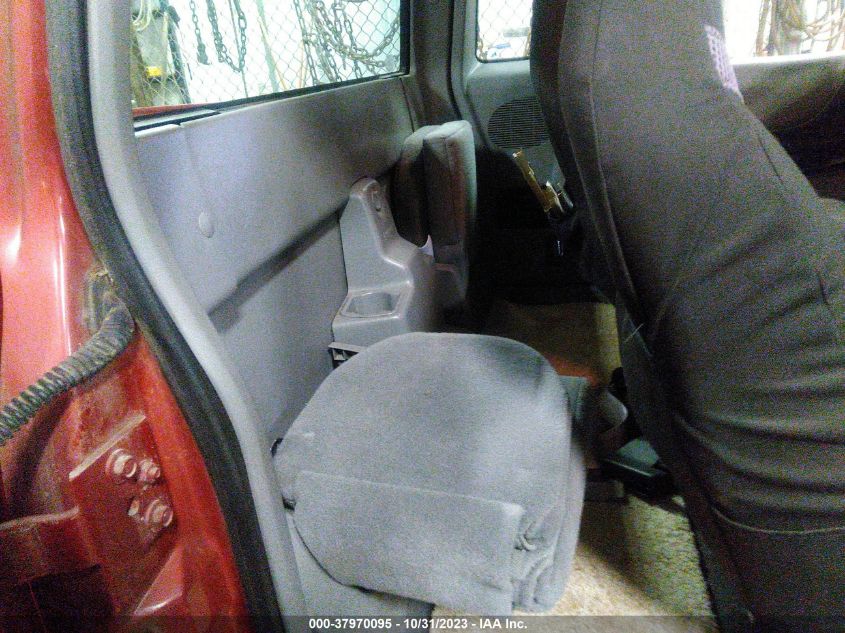 2000 Ford Ranger Xl/Xlt VIN: 1FTYR14V6YPA32541 Lot: 37970095