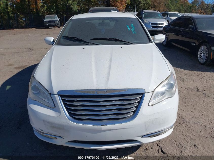 2013 Chrysler 200 Lx VIN: 1C3CCBAB2DN685700 Lot: 37970100