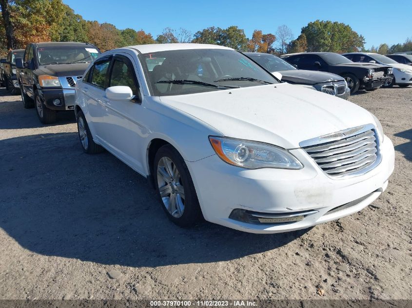 2013 Chrysler 200 Lx VIN: 1C3CCBAB2DN685700 Lot: 37970100