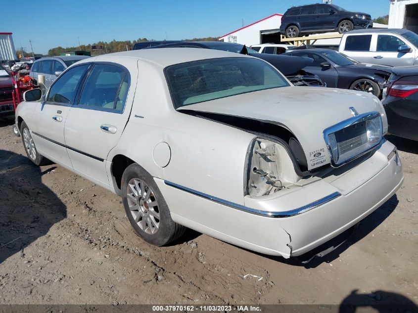 2007 Lincoln Town Car Signature VIN: 1LNHM81V47Y613035 Lot: 37970162